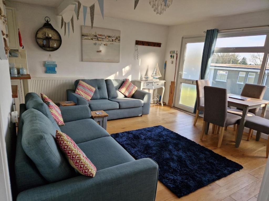 Caldon Holiday Chalet Sleeps 4 In Dartmouth Wifi Electric Inc Pet Friendly المظهر الخارجي الصورة