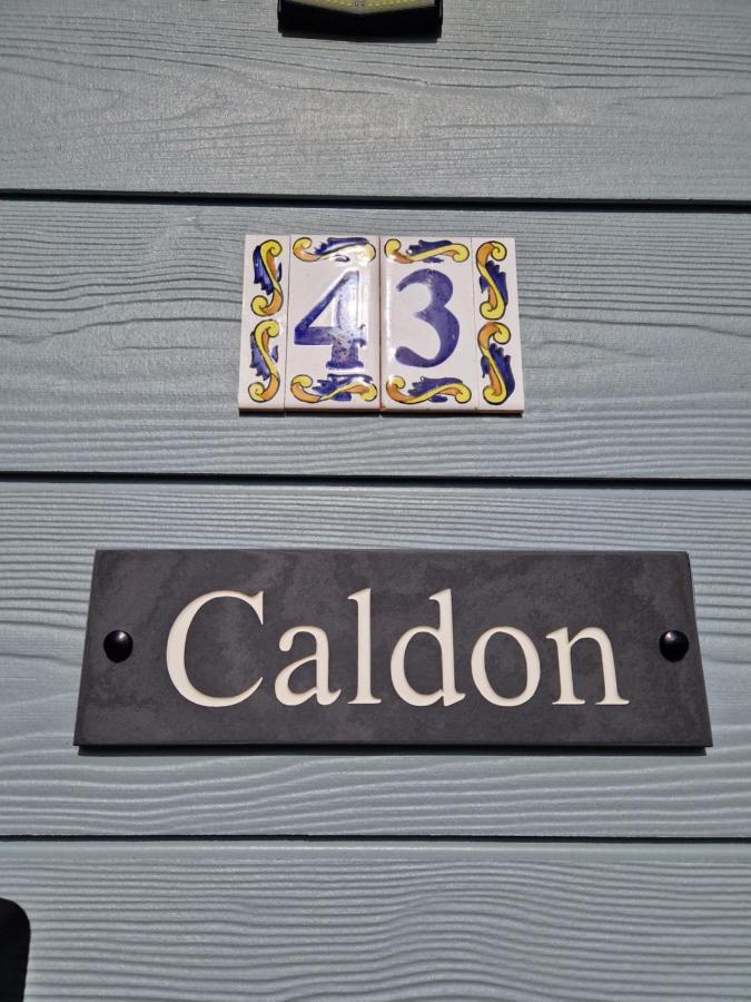 Caldon Holiday Chalet Sleeps 4 In Dartmouth Wifi Electric Inc Pet Friendly المظهر الخارجي الصورة