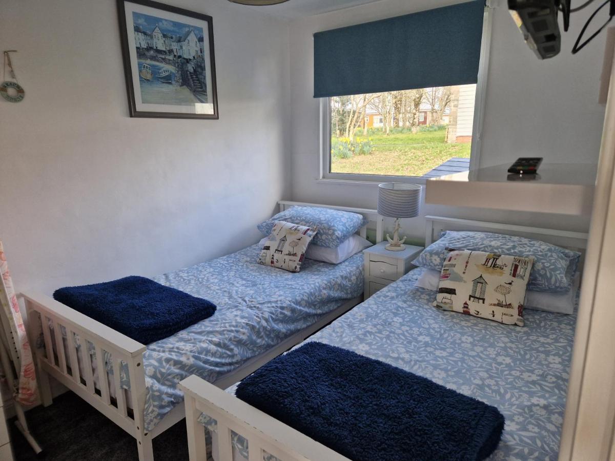 Caldon Holiday Chalet Sleeps 4 In Dartmouth Wifi Electric Inc Pet Friendly المظهر الخارجي الصورة